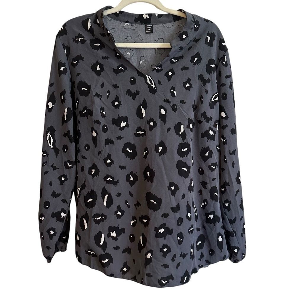 Shein‎ Curve Blouse Women 2XL Gray Leopard Print V-Neck Long Sleeve Top